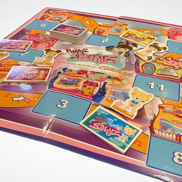 MGA Bratz Y2K 2005 Babyz Stylin' Scavenger Hunt Board Game Incomplete - Picture 4 of 11